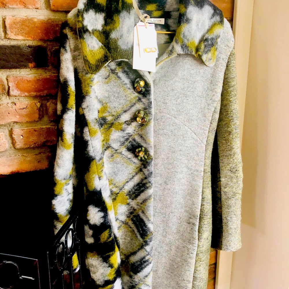 Italian designer Sonia Fortuna wool coat